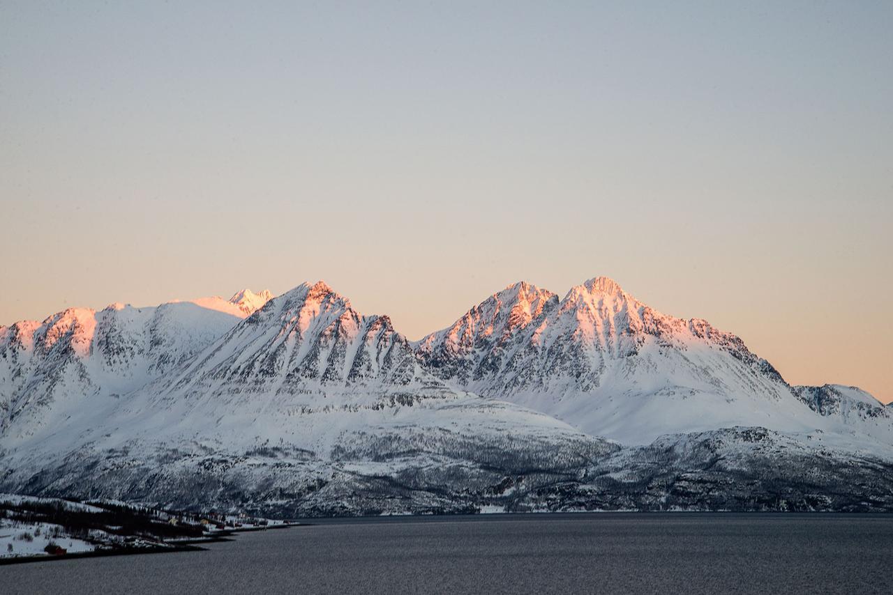 Arctic Panorama Lodge Uløybukta المظهر الخارجي الصورة